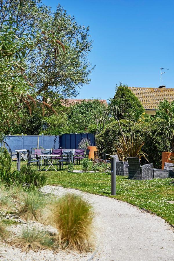 La Cremaillere Hotel-Restaurant Courseulles-sur-Mer Exterior photo